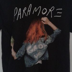 Paramore t-shirt